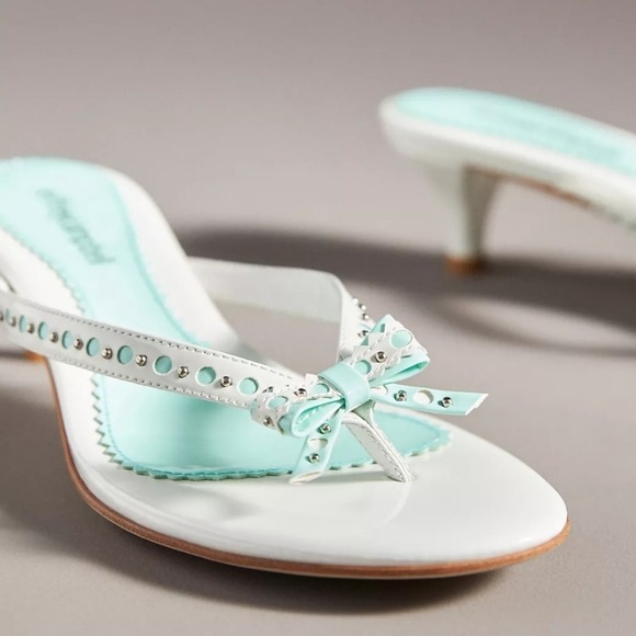 Jeffrey Campbell Bow Kitten-Heel Thong Sandals - Picture 3 of 4